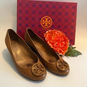 Tory Burch Beige/Brown Wedges